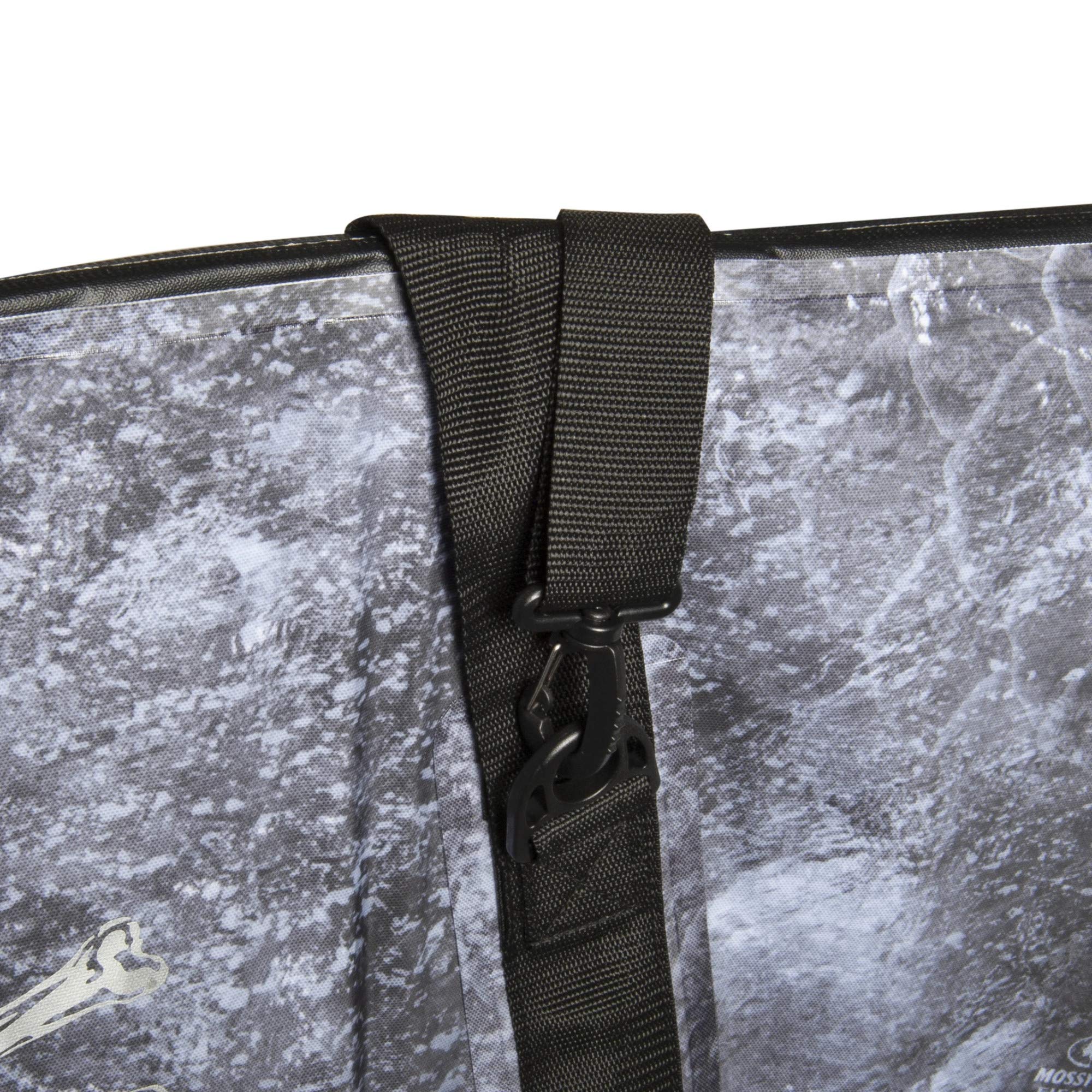 Calcutta Insulated Fish Bag Keeps Ice for 24 Hours | Waterproof Fish Cooler with