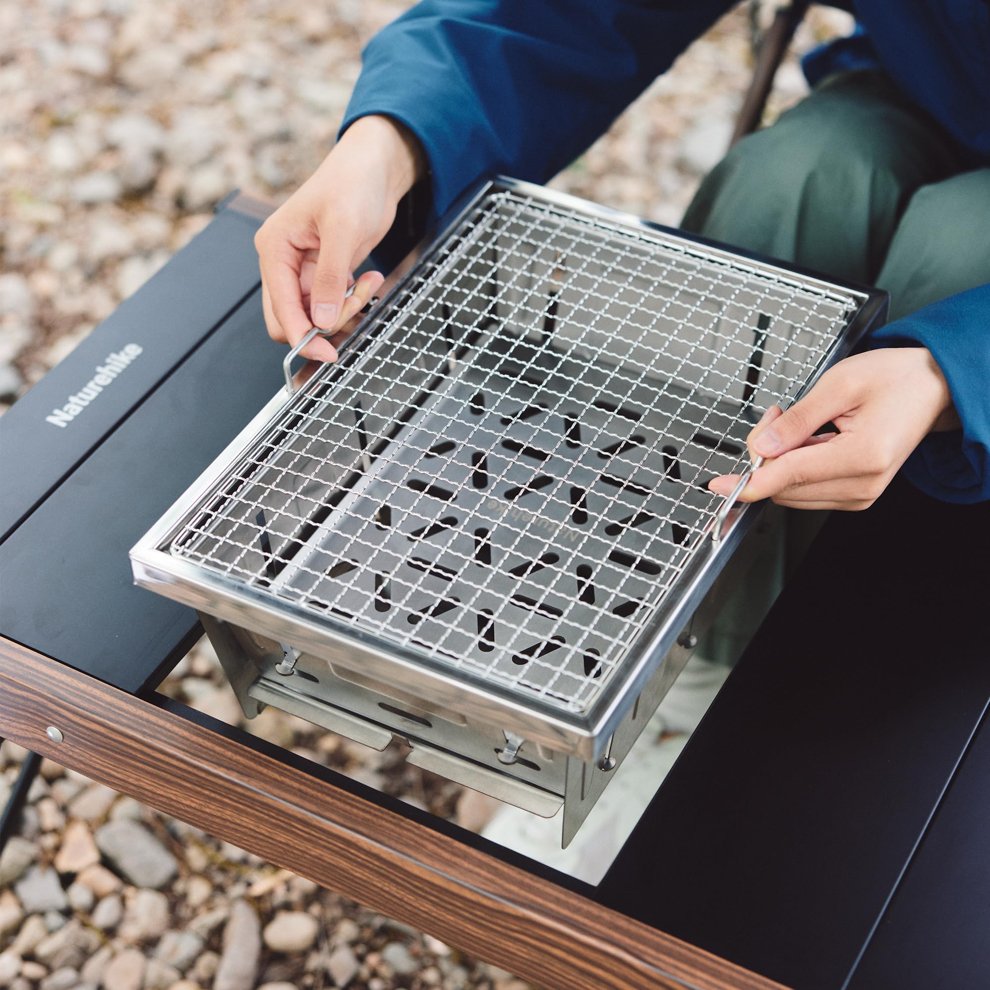 Naturehike Camping Charcoal Grill for IGT Table, Folding Barbecue Grill with Ton