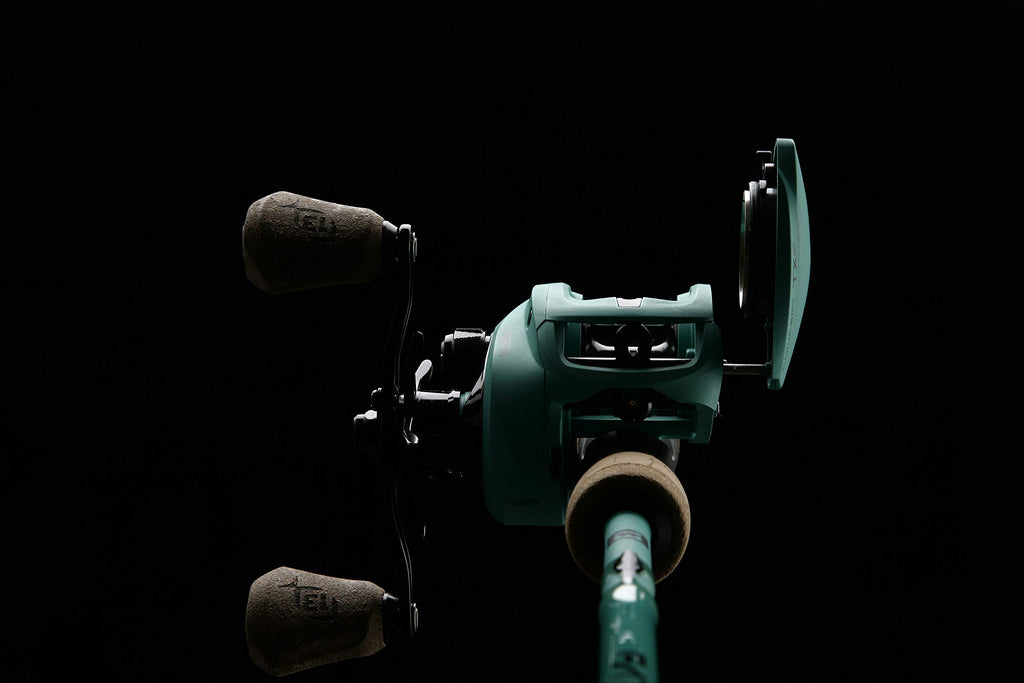 13 FISHING - Concept TX2 Baitcast Reel - 8.3:1 Gear Ratio - Right Hand Retrieve