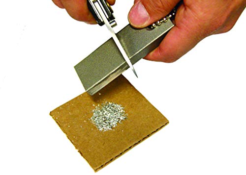 UST MagBar Fire Starter with Durable