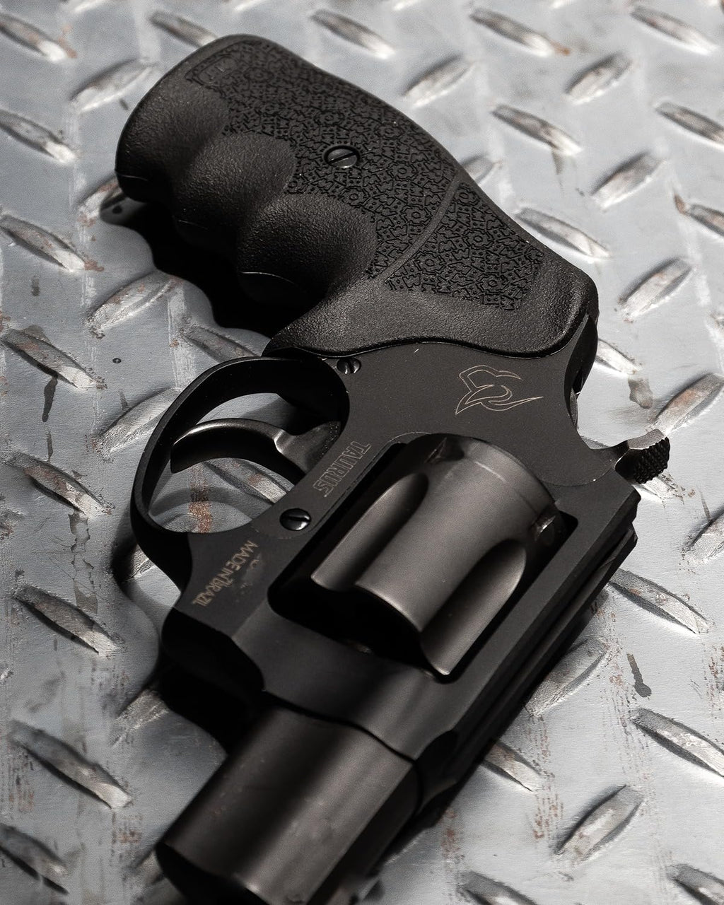 MBT GRIPS/Bold Grip® - EDC Small - Grip for Taurus 85, 85S, 327, 380, 605, 856,, view 2