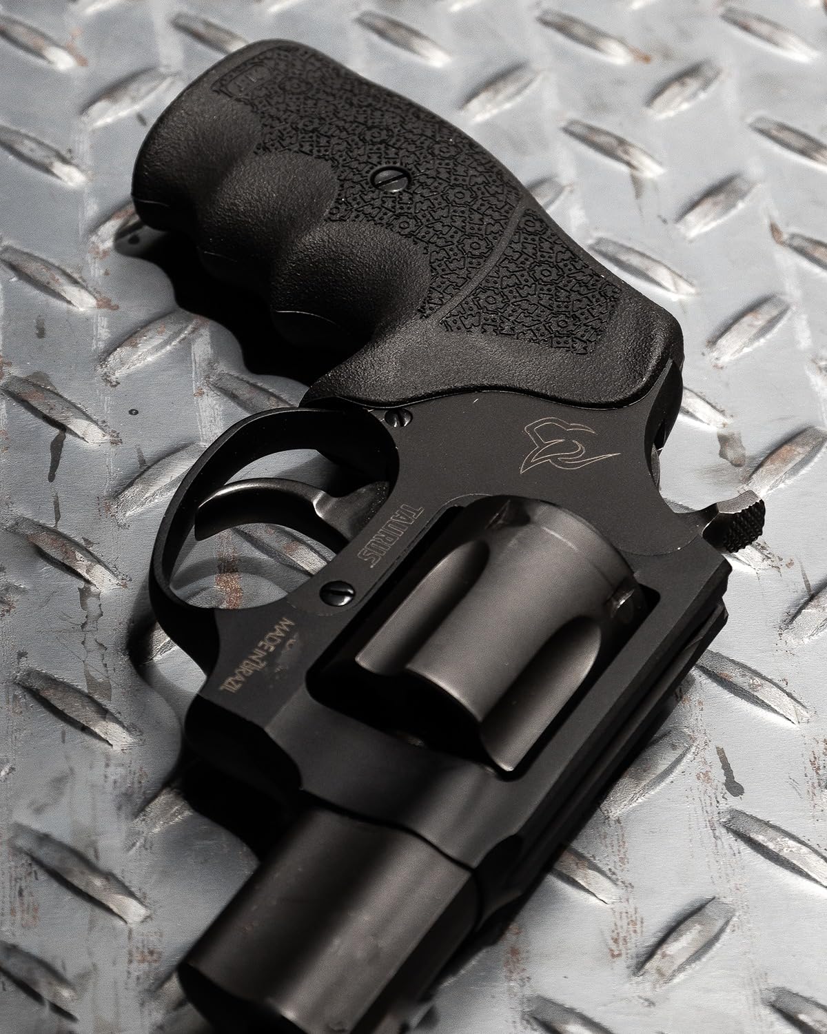 MBT GRIPS/Bold Grip® - EDC Small - Grip for Taurus 85, 85S, 327, 380, 605, 856,