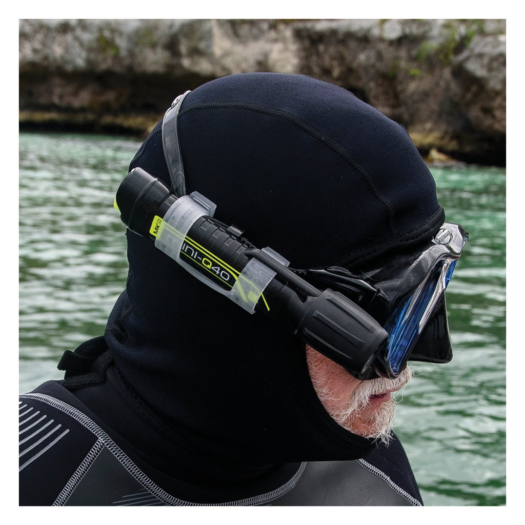 Underwater Kinetics MiniQ40 MK2 250 Lumens Dive Light, view 4